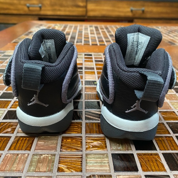 Nike Jordan Pro Strong Basketball Baby Shoes - Picture 8 of 12